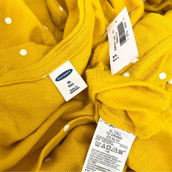 NWT Old Navy Yellow Polka Dot Faux Wrap Top Women’s Size XLT - Picture 6 of 6